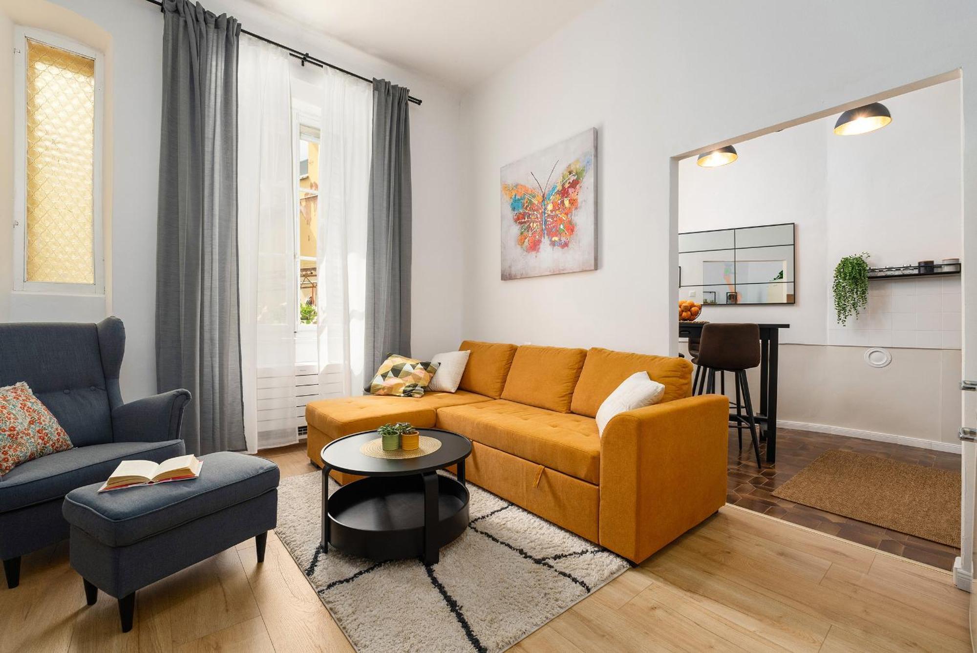 Apartment Romeo And Juliet With Balcony And Sea View Poreč