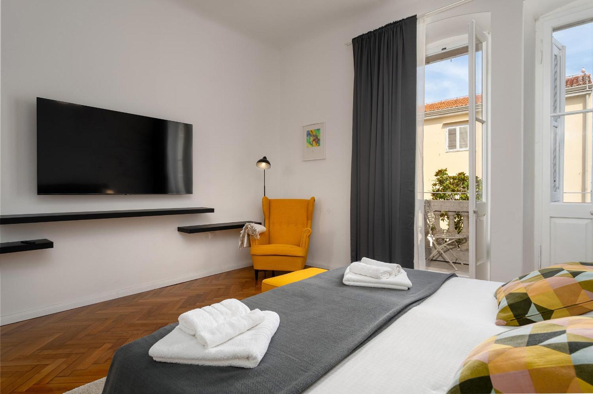 Romeo And Juliet With Balcony And Sea View Apartment Porec